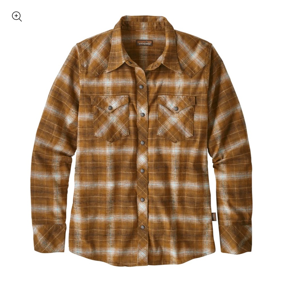 Patagonia Women’s long sleeved western snap shirt